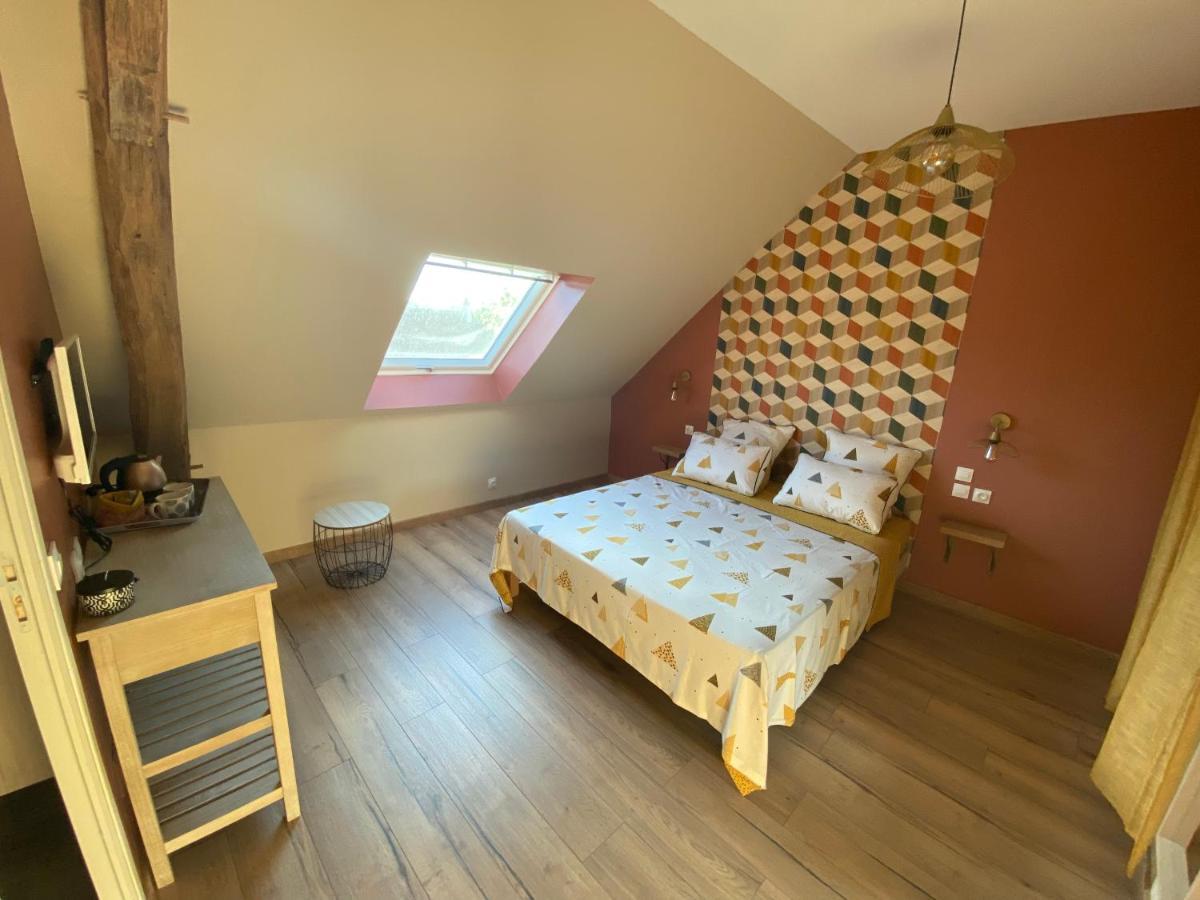 Chambres D Hotes De La Mauguiniere Neuillé-le-Lierre 外观 照片